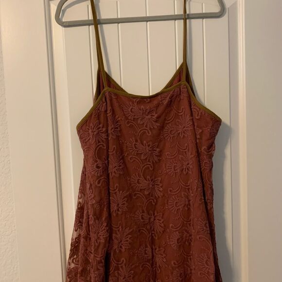 Logo by Lori Goldstein ladies tank style top. Size: XL. - Picture 4 of 5